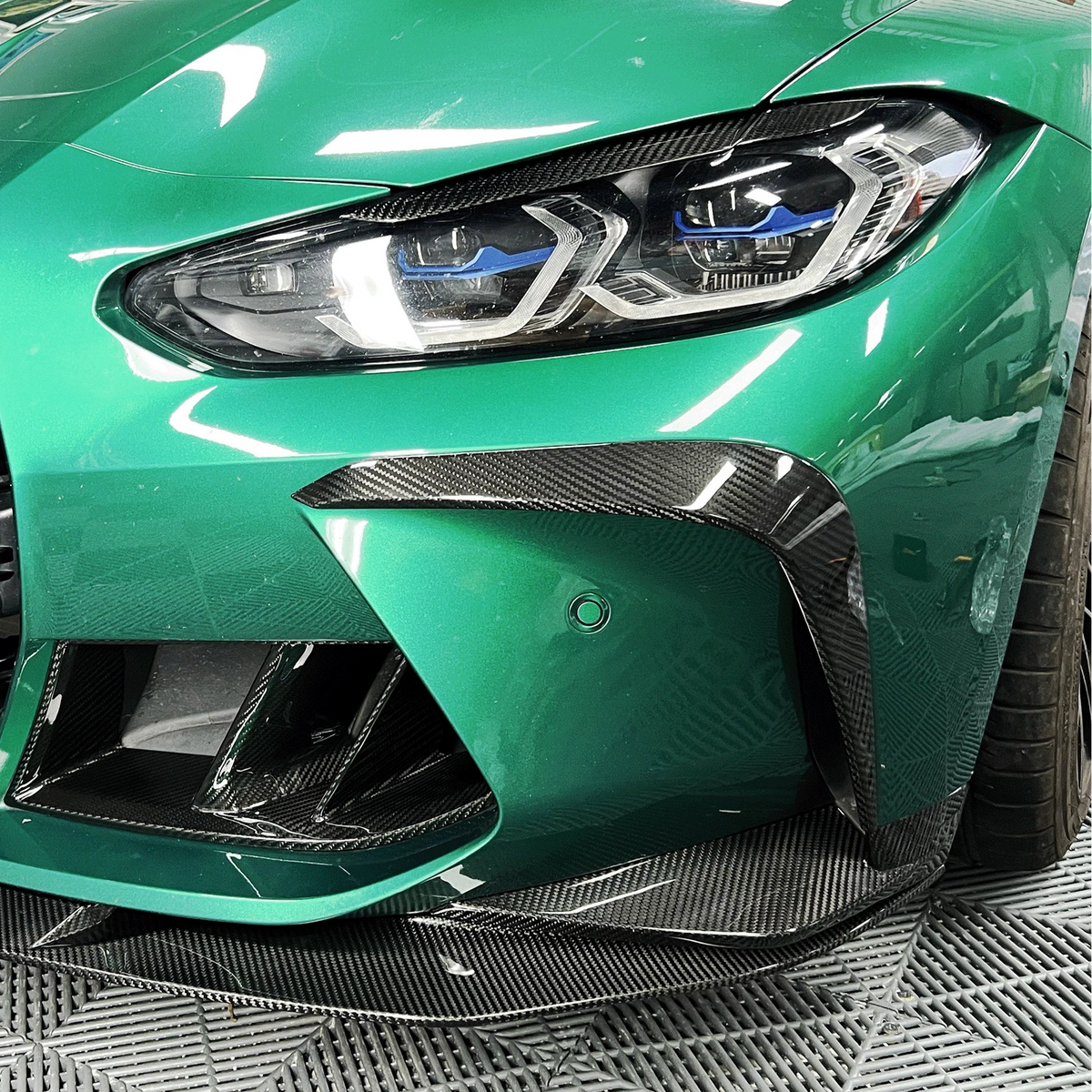AlpineX Dynamics Carbon Fiber Front Bumper Fangs For BMW G8X M3/4