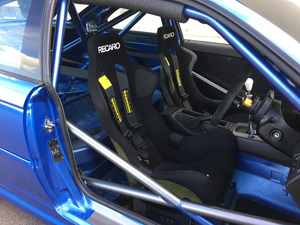 RECARO RACING SEATS (COMING SOON)