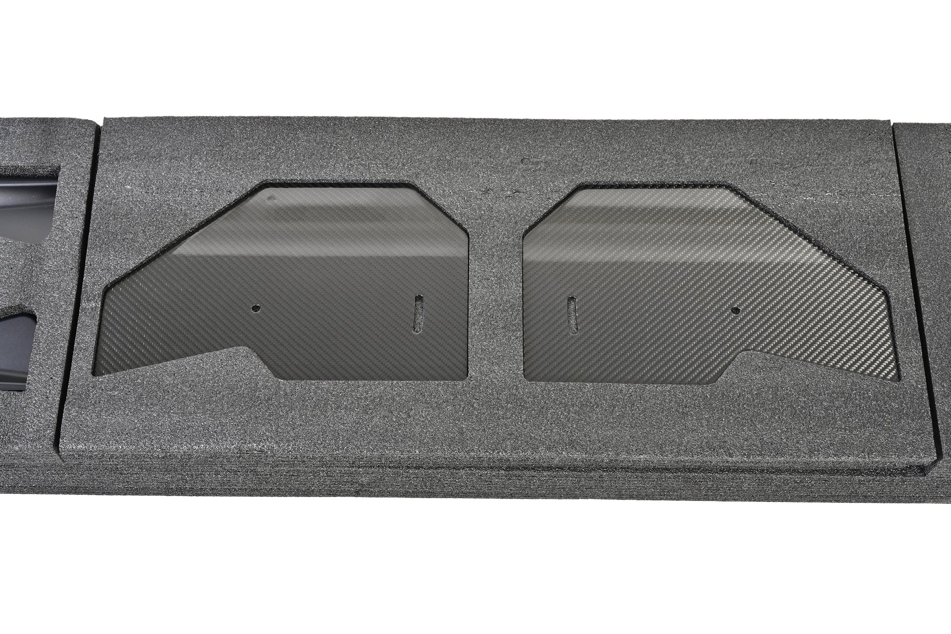 Pair of carbon fiber endplates for the BMW F80 M3 and F82 M4 GT4+ rear wing