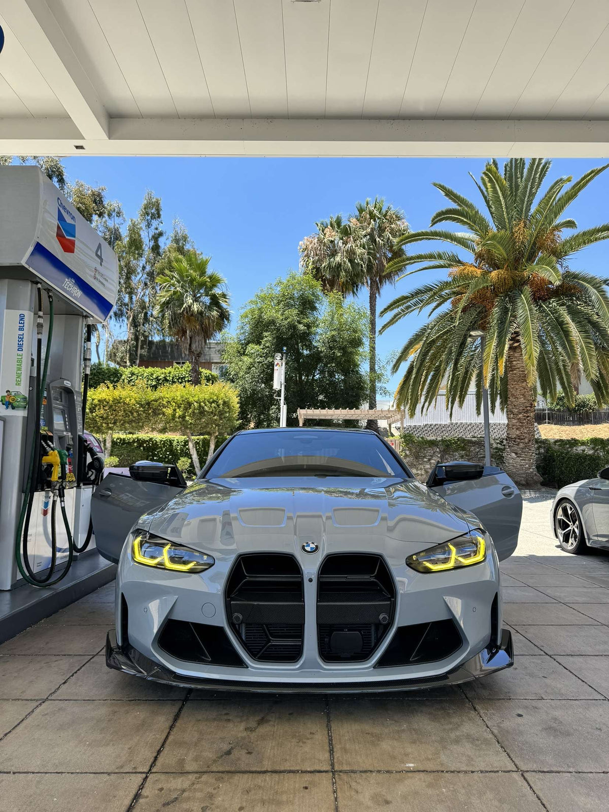 AlpineX Dynamics CSL Style Pre-preg Dry Carbon Fiber Grille For BMW G8X M3/M4