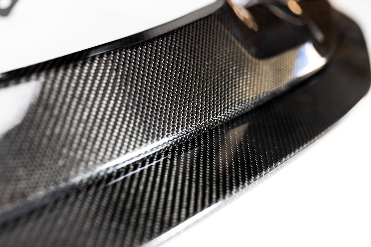 2x2 carbon fiber weave detail on the BMW F80 M3 and F82 M4 GTS-style front splitter