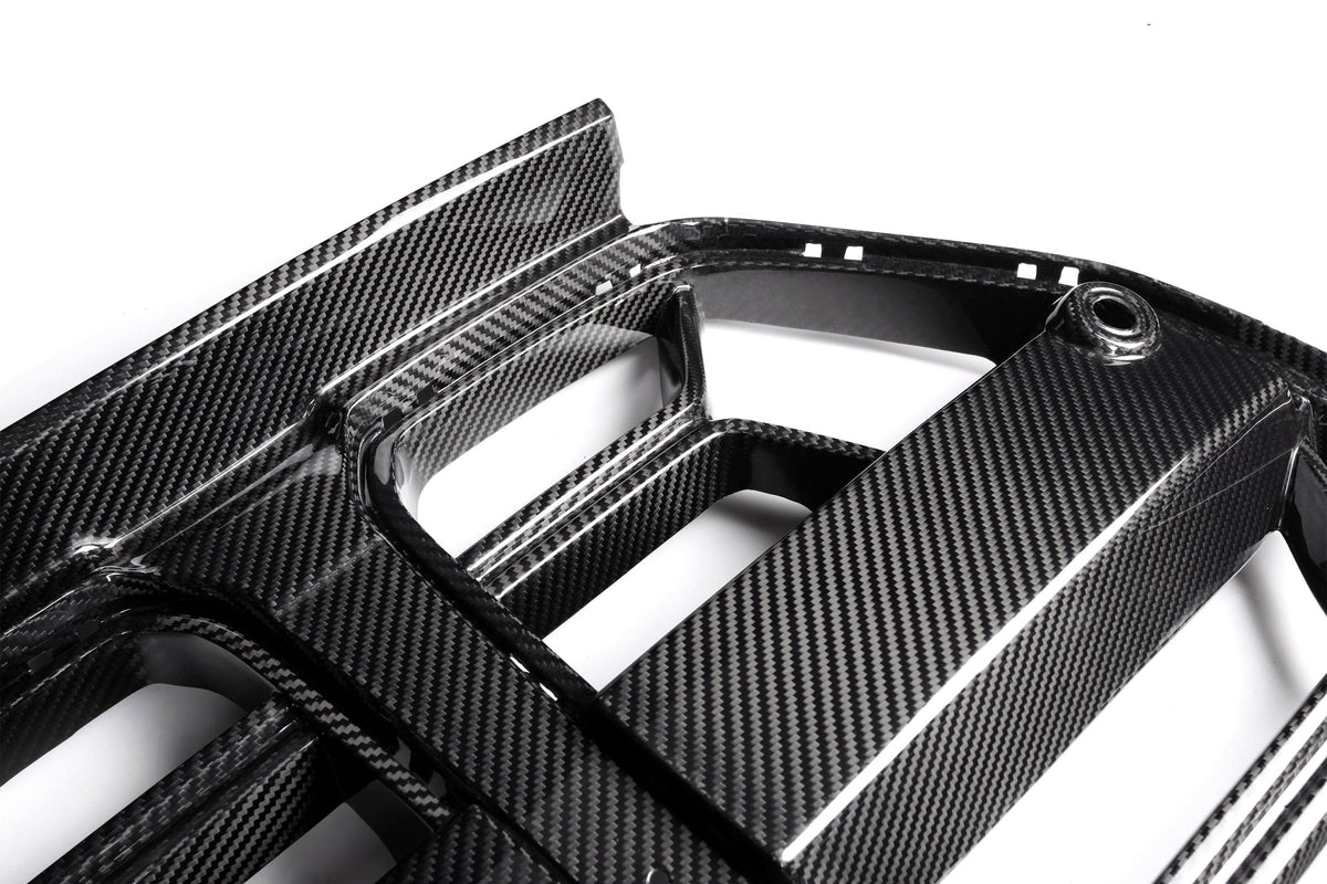 AlpineX Dynamics CSL Style Pre-preg Dry Carbon Fiber Grille For BMW G8X M3/M4